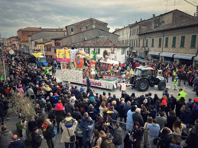 Domenica 16 febbraio Santarcangelo si veste a festa per la 21esima edizione del Carnevale