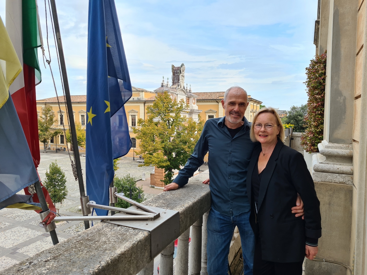 Dopo 25 anni dal matrimonio tornano a Santarcangelo per le nozze d’argento